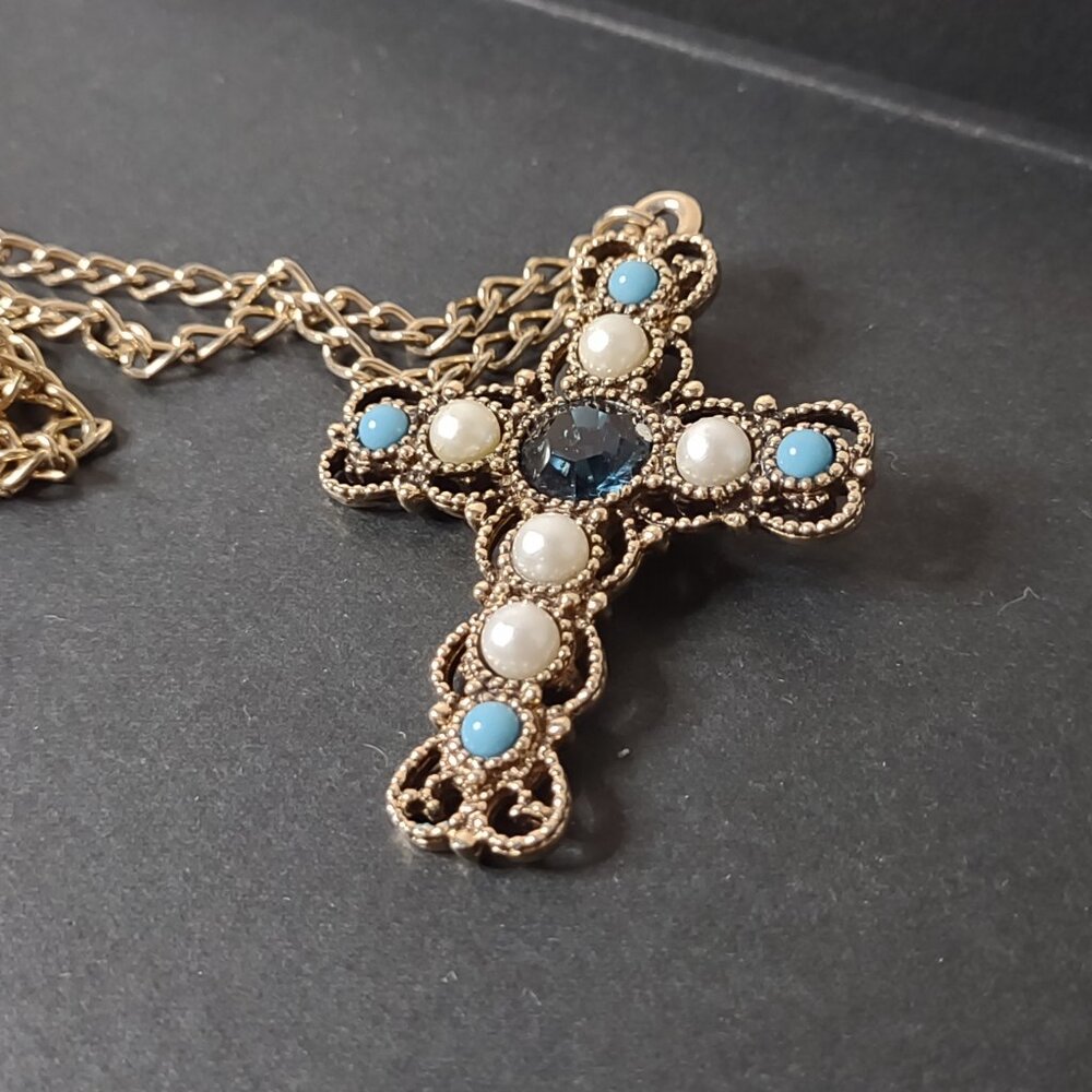 24 Inch Pretty Emmons Cross Necklace